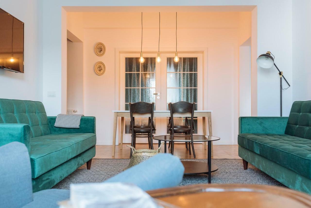 Brezoianu Spacious Flat Bükreş Dış mekan fotoğraf