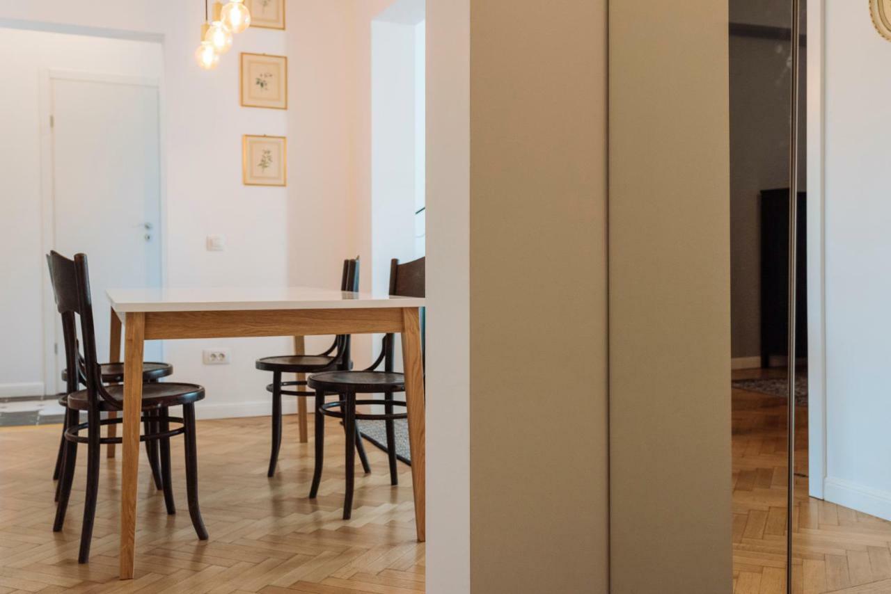 Brezoianu Spacious Flat Bükreş Dış mekan fotoğraf